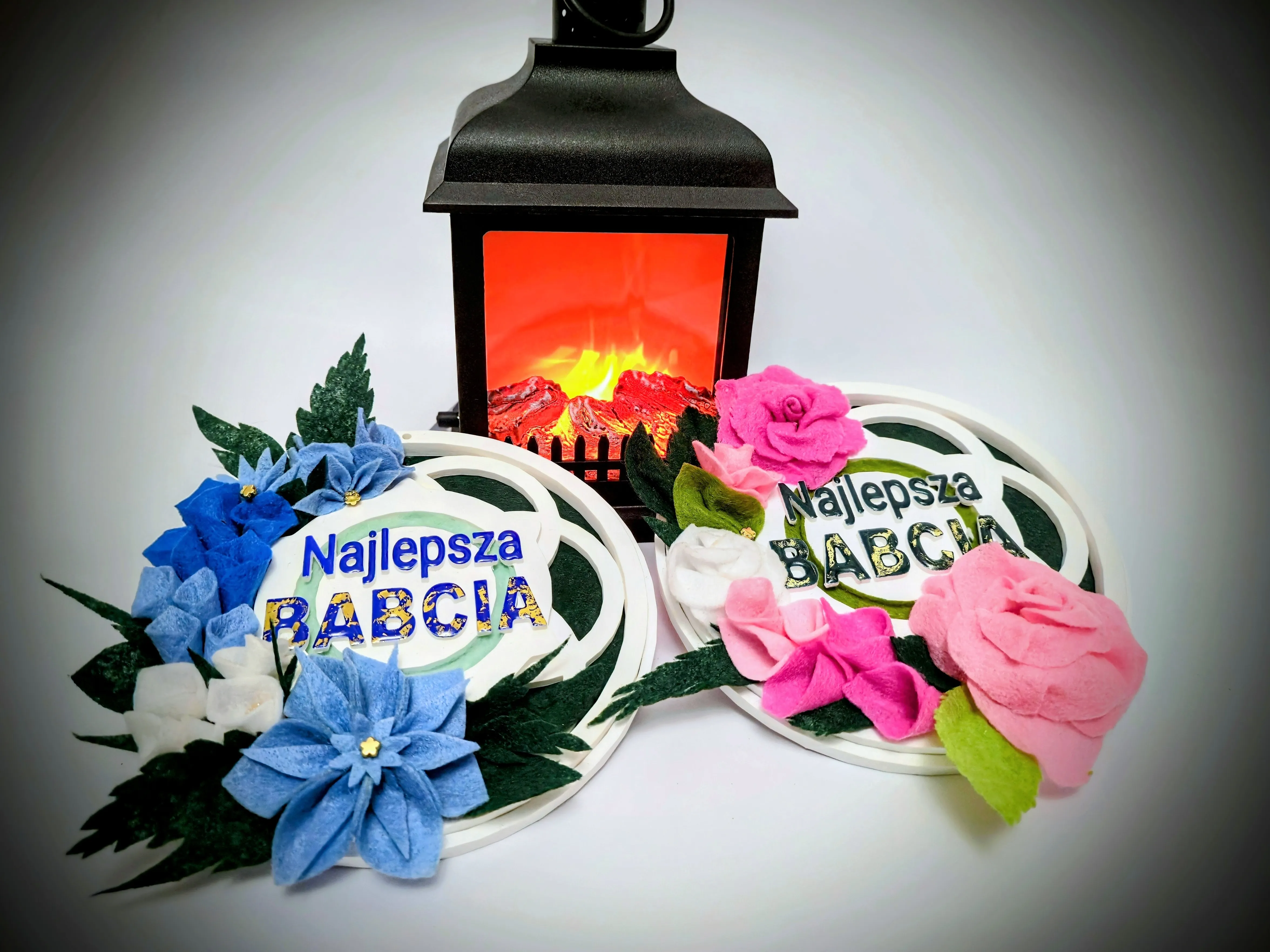 🎁 PREZENT NA DZIEŃ BABCI - Ręcznie robiona ramka 3D z filcowymi kwiatami, produkcja w Polsce